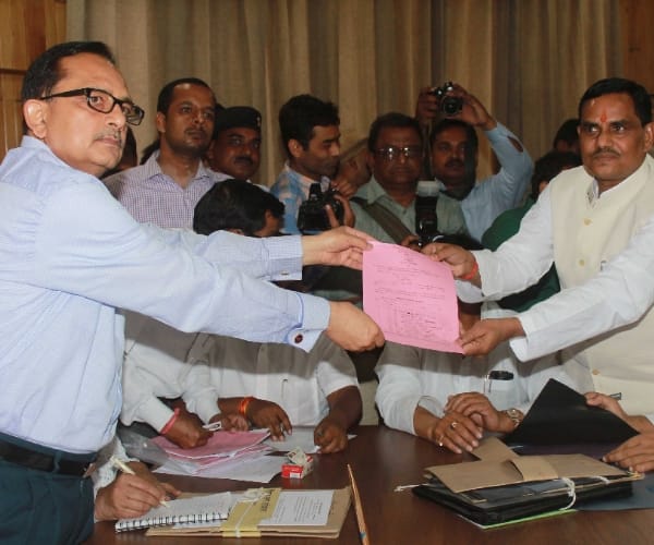 ‘आप’ के प्रत्याशी ने दाखिल नहीं किया  नामांकन