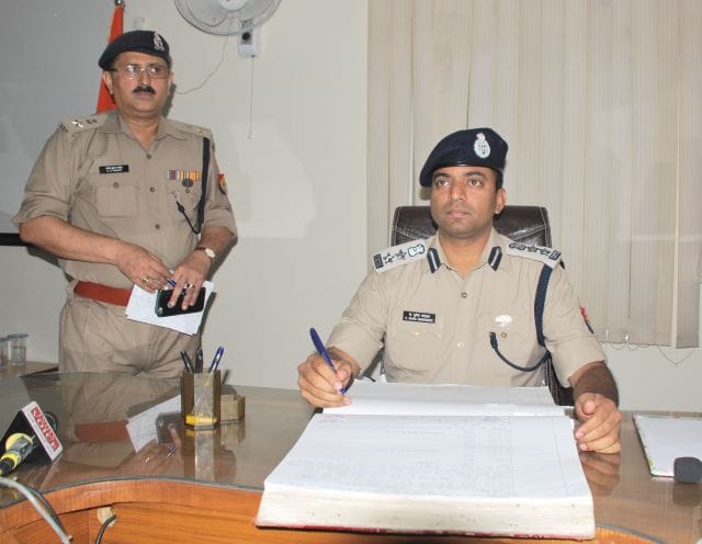 'Contract will not, will jail corrupt policeman'