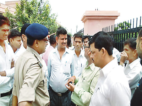 Police did not enter into court