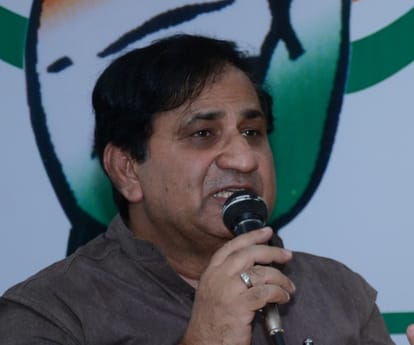 Congress attacks on Modi govt over two years tenure.