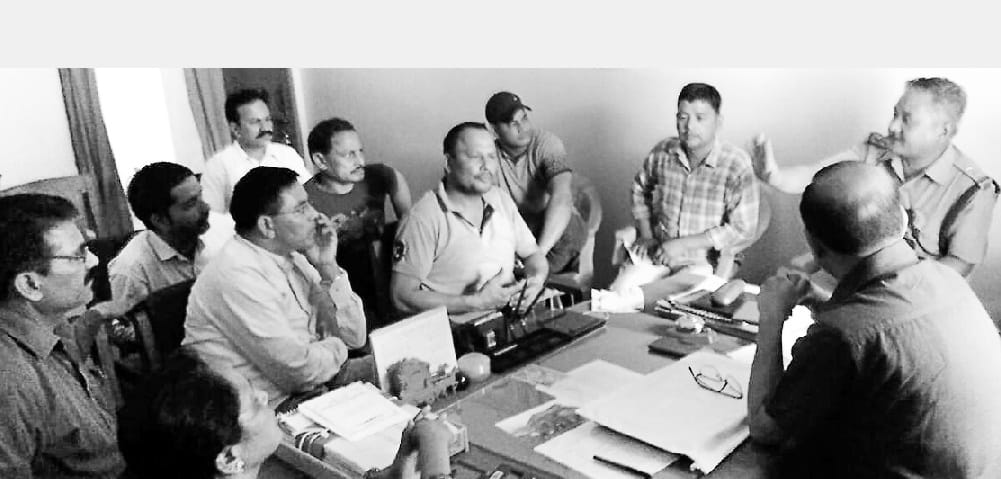 Bradhi nine in the morning until five o'clock in the evening the heavy vehicles off