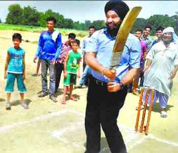The Tengnhia team won the opening match 