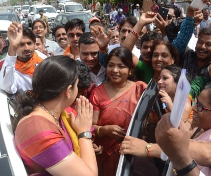 Smriti Irani on being cm candidate in UP.