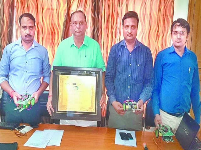 Agra College achieved Academic Excellence Award 