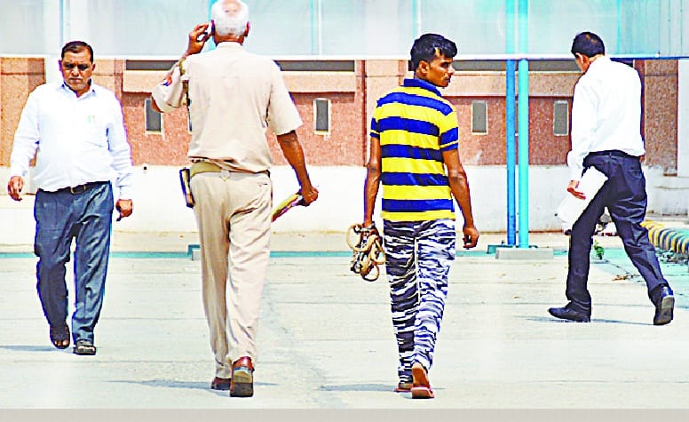accused Moved openly in court 