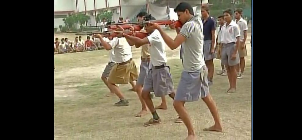 delf defence camp organised by bajrang dal in noida