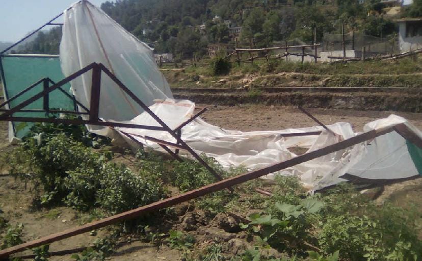 Tana village damaged by storm Palihaus
