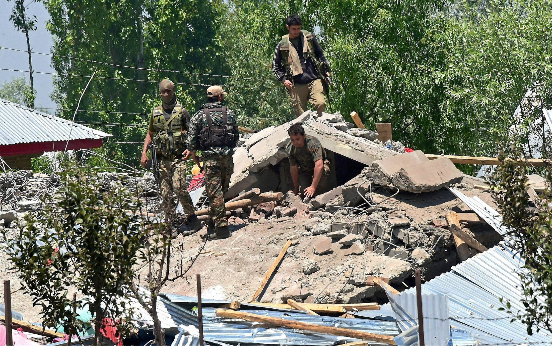two terrorist killed in baramulla
