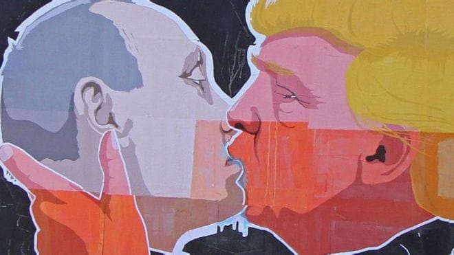 kissing paintings of trump and putin 