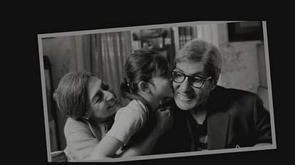 KYUN RE Video Song from TE3N