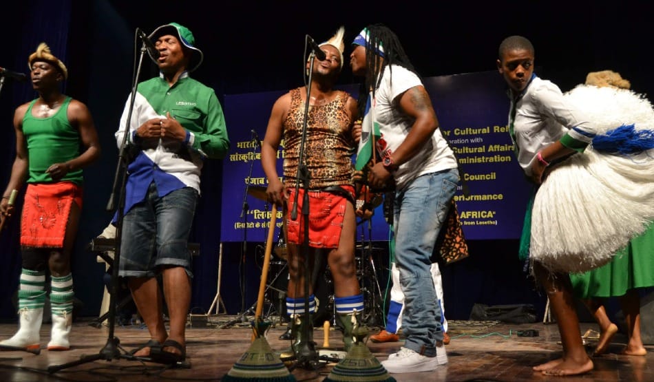 artists of African Group, fastened by dance and music