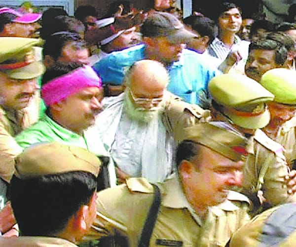 Attack on Baba Parmanand.