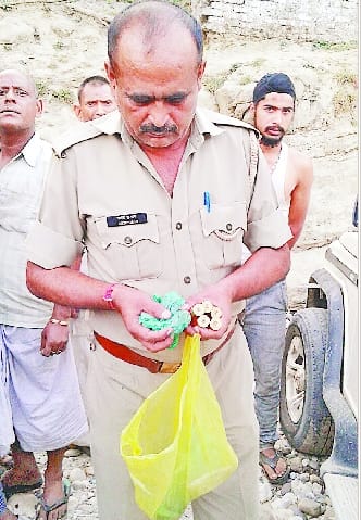 Arrested two hunters 