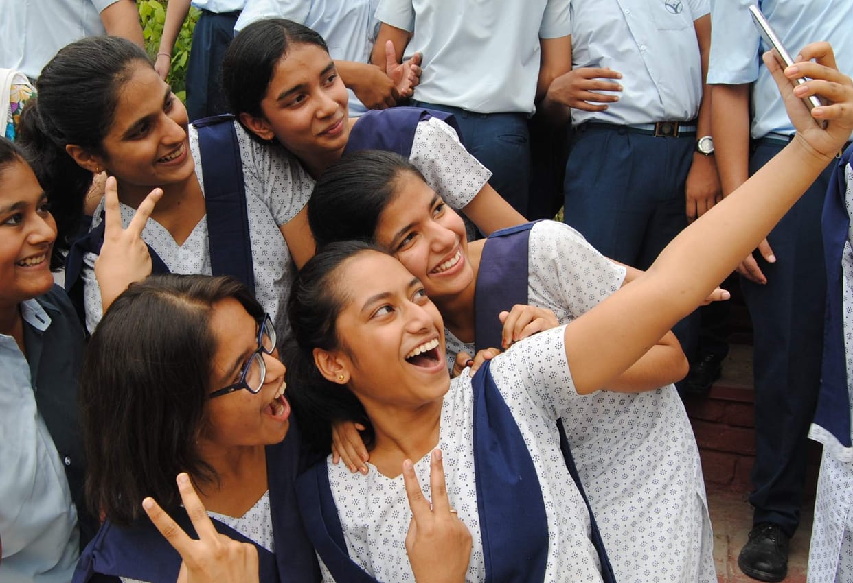 girls rock again in cbse 10th dehradun region result.