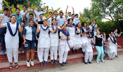 girls rock again in cbse 10th dehradun region result.