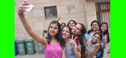 CBSE 10th Result: The girls caused a splash, boyd first in ten CGPA