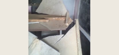 school roof fall down on girls at chamba, three injured.