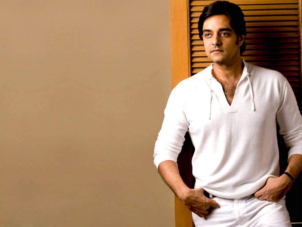 Bollywood actor Chandrachur Singh approached for tv show