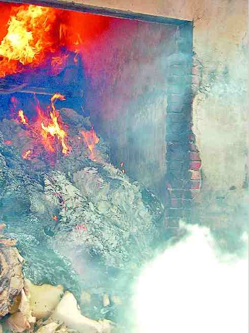 Two factories in the  Fire, the young man's death