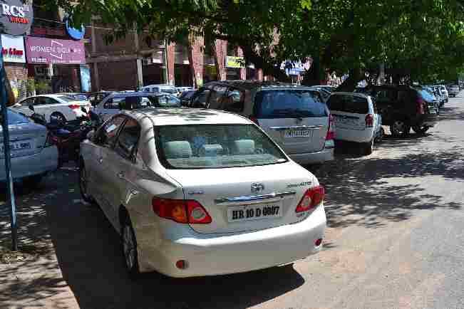 parking problem, panchkula traffic system, panchkula parking problem, panchkula