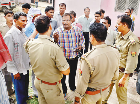 in death of man report filled against three person