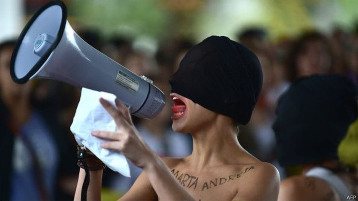 protest against rape in brazil