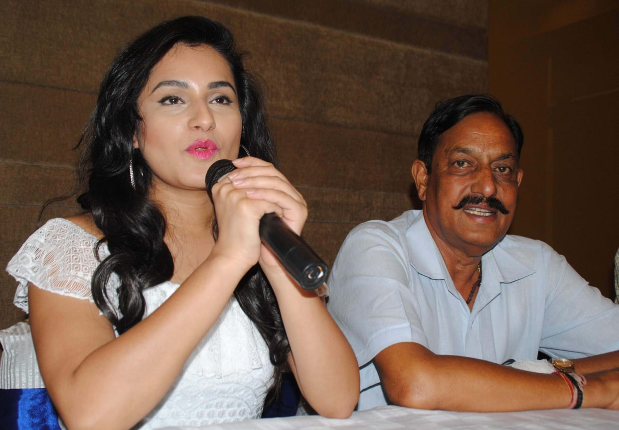 govinda will launch priyanka negi music album