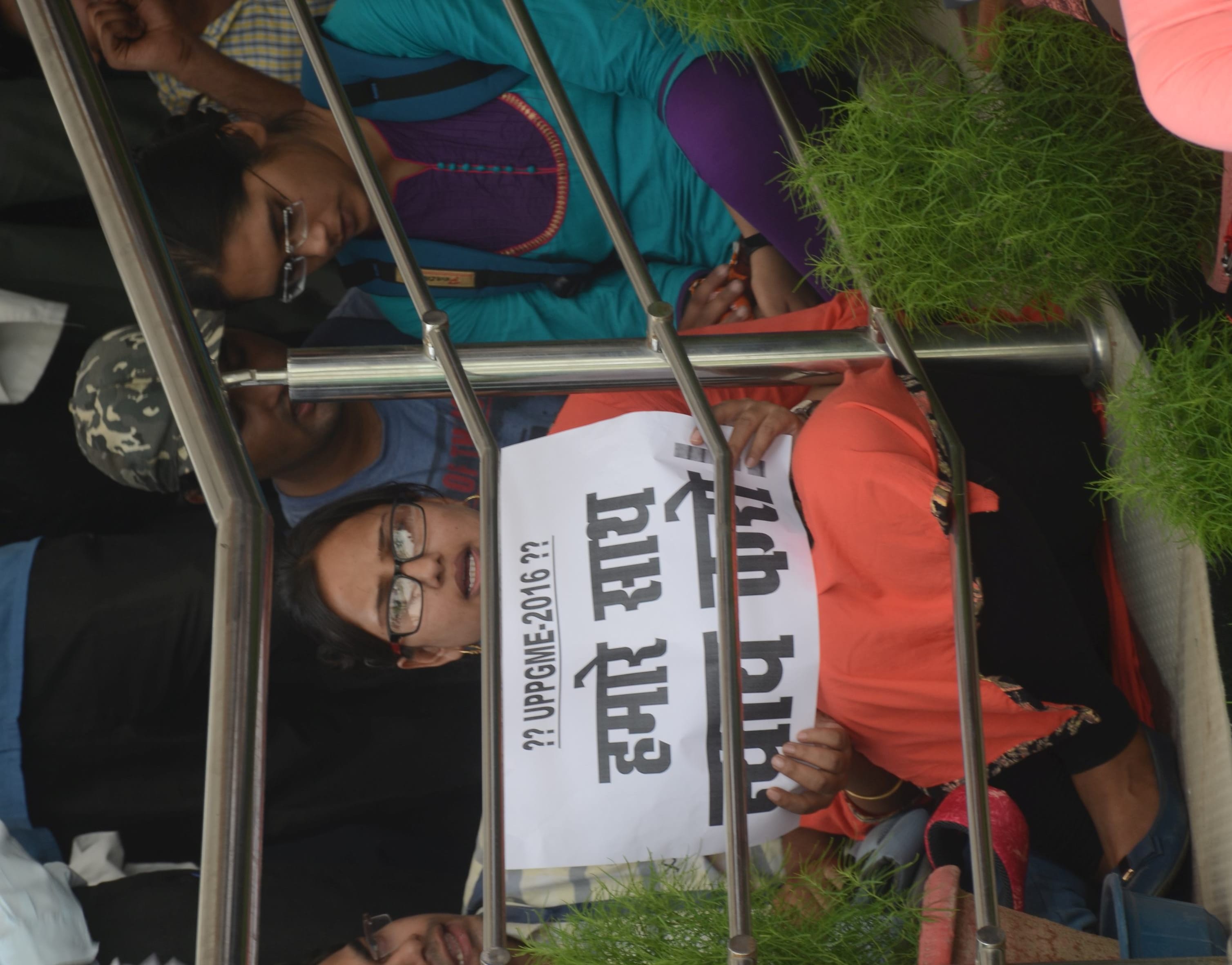 medicose protest against re counseling in uppgmee