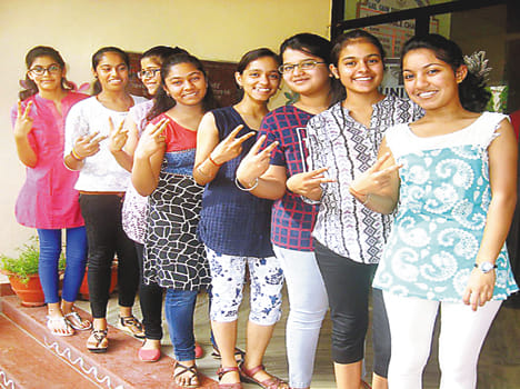 GAIL DAV child in CBSE 10th Topper