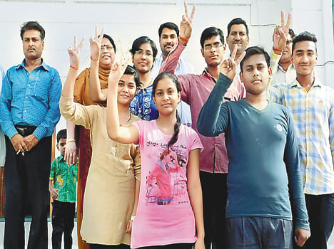 In high school, the flag buried CBSE Medhavion