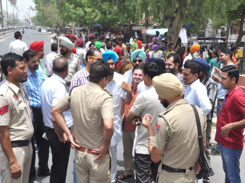 protest, teachers road jaam in bhatinda, bhatinda protest