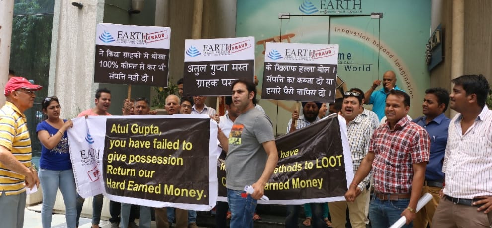 agitation of buyers at the office of the builder 