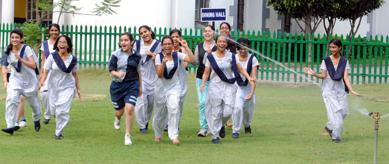 pivate school result down in cbse 10th.