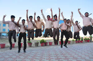 Medha tenth of Jhansi in tinsel