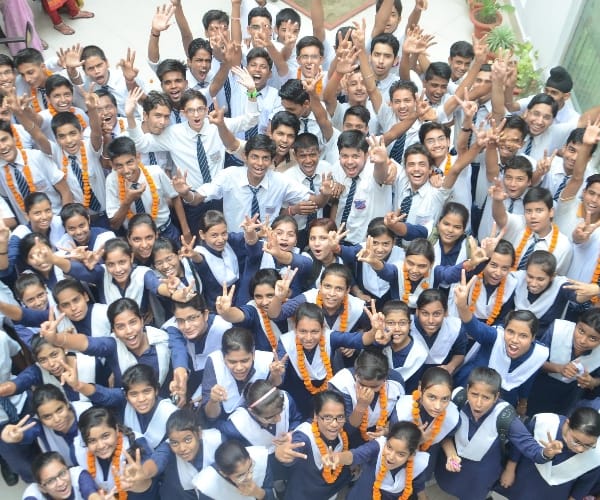 cbse  result declared, girls tops again