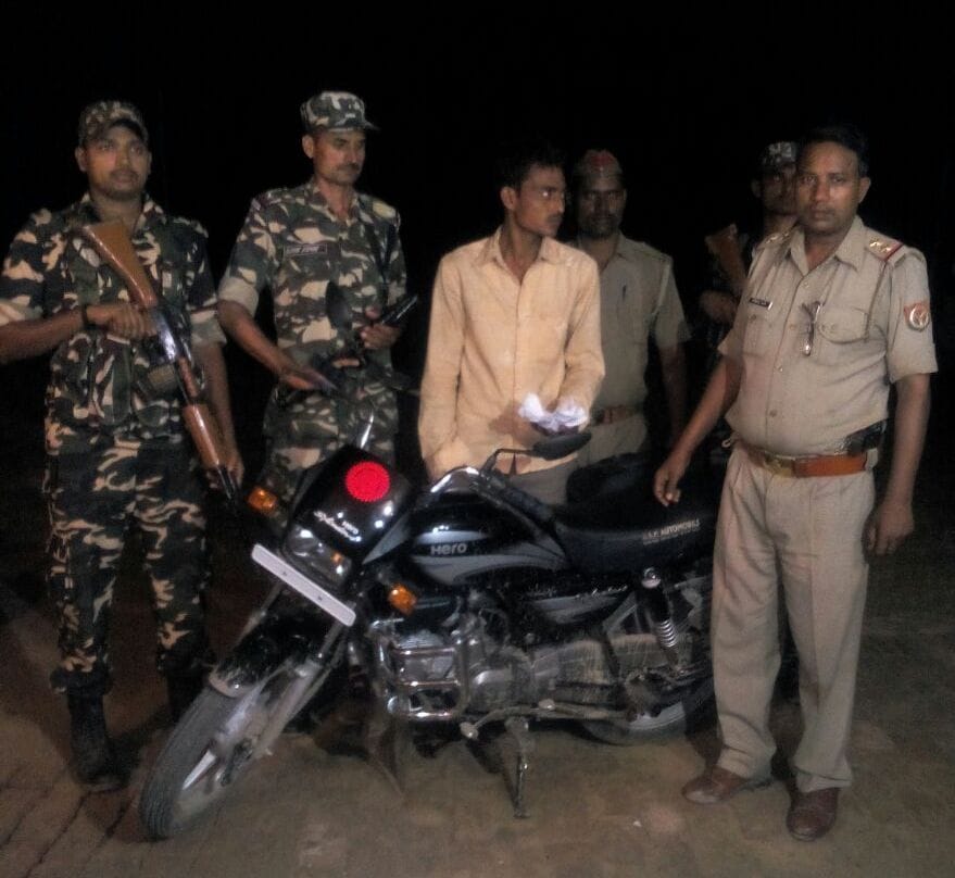 Smack on the border smuggler arrested