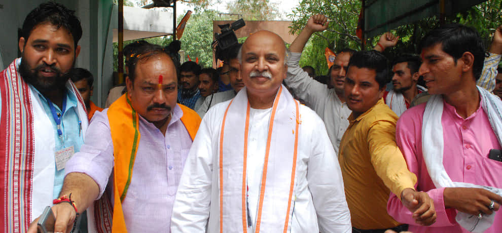 vhp praveen togadia big statement on ayodhya ram temple construction