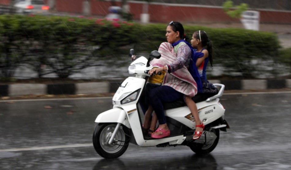 Temperature down and rain will fall in chandigarh