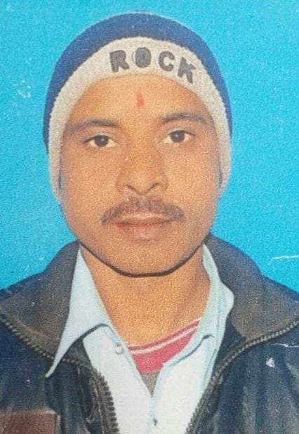 Rape accused in the murder of the victim's house