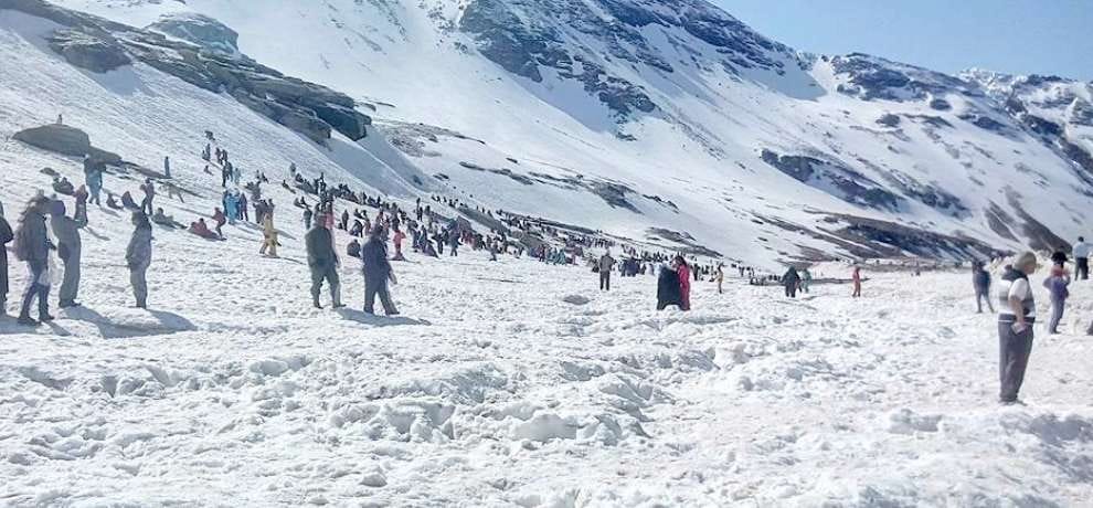 condition of rohtang pass improves after ngt orders