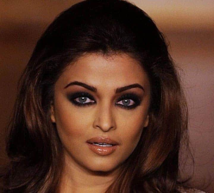 Salman khan misbehave with aishwarya on chalte-chalte sets