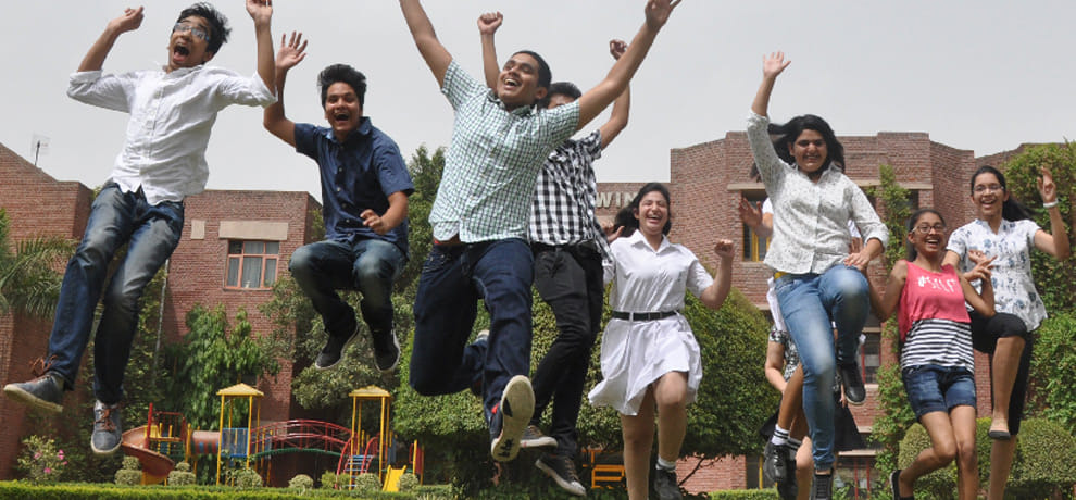 cbse class 10th results 2016 performers and their profile