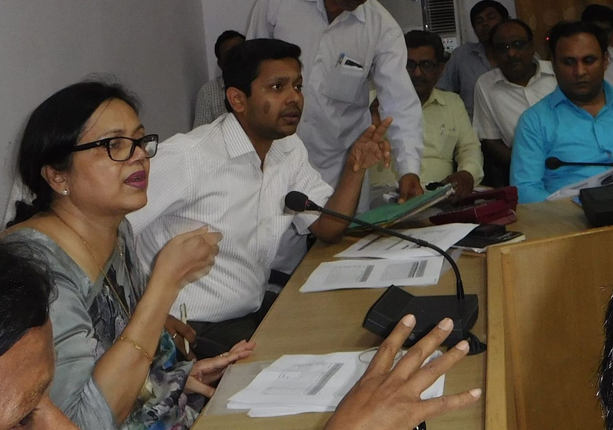 Will review the works on WhatsApp Anaracm