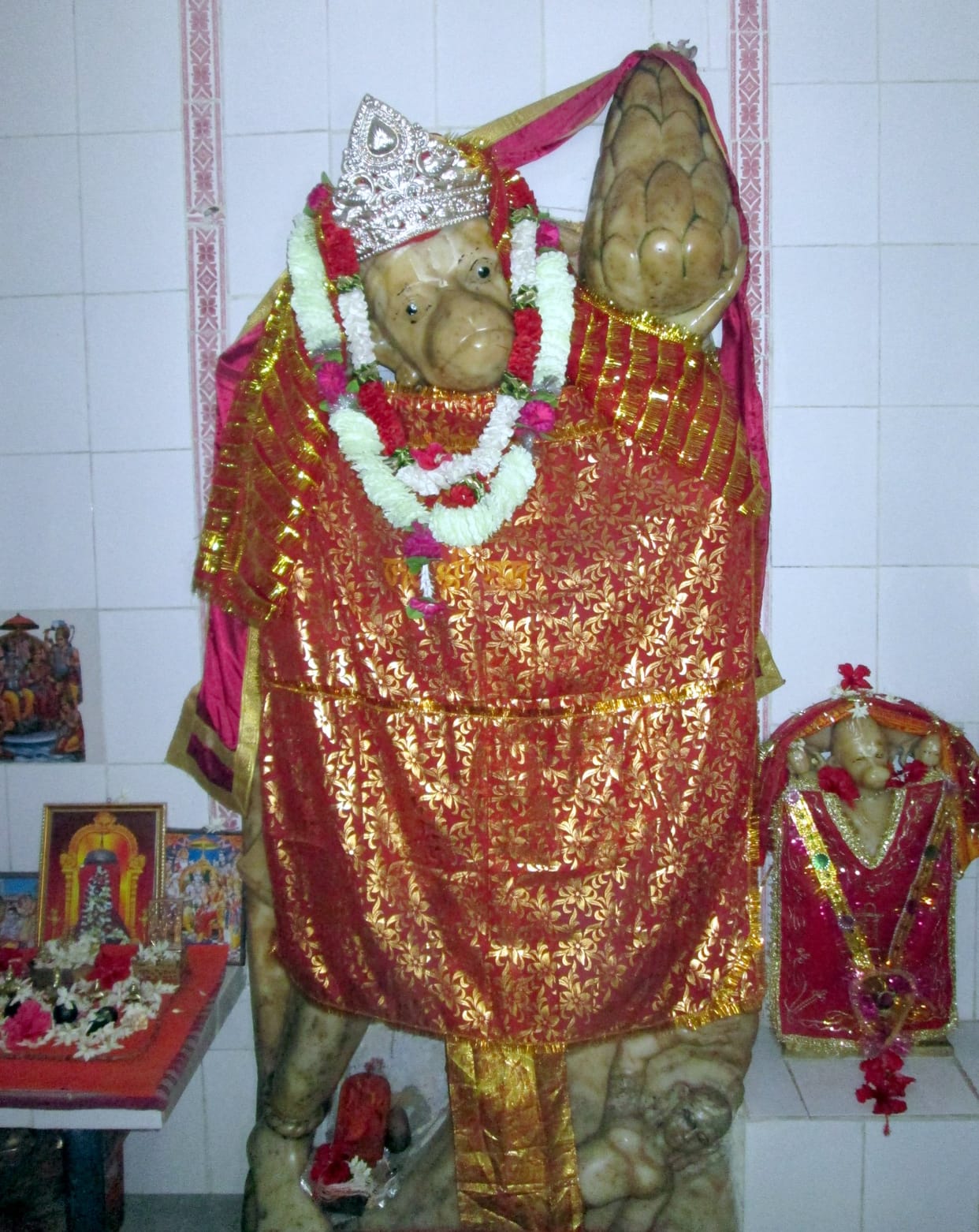 Semria ancient Hanuman temple has miraculous statue