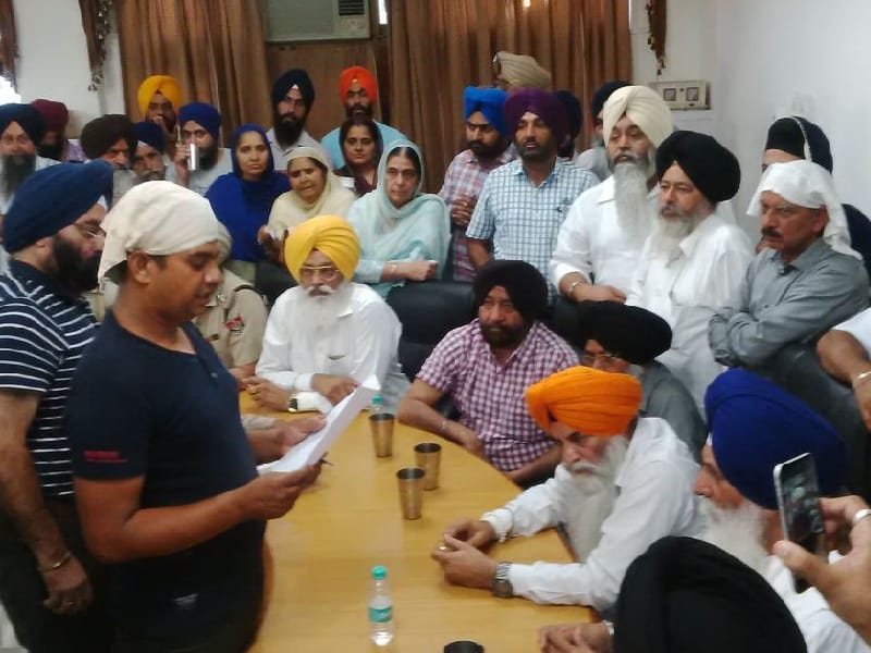 School, teacher, student, turban stopped, conflict, impunity, Takht Sri kesgarh Sahib, Ropar
