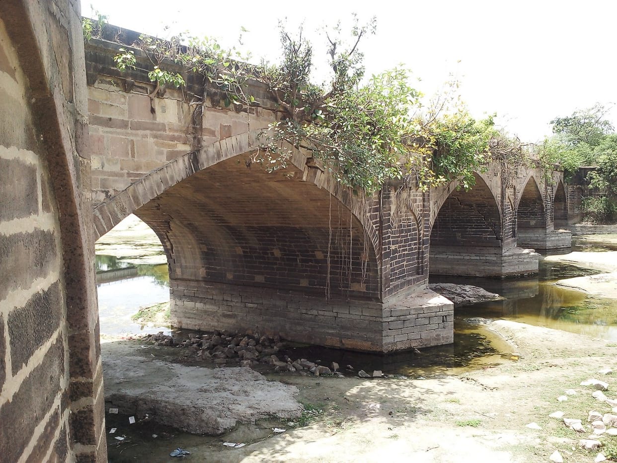Travel on rickety bridges risky