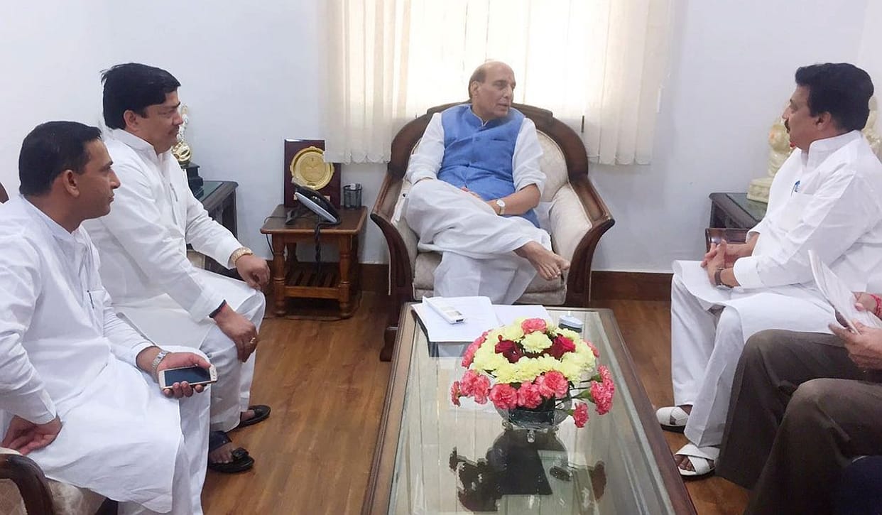 farmers meets to union home minister Rajnath Singh.