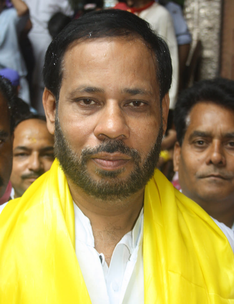 up minister in vrindavan