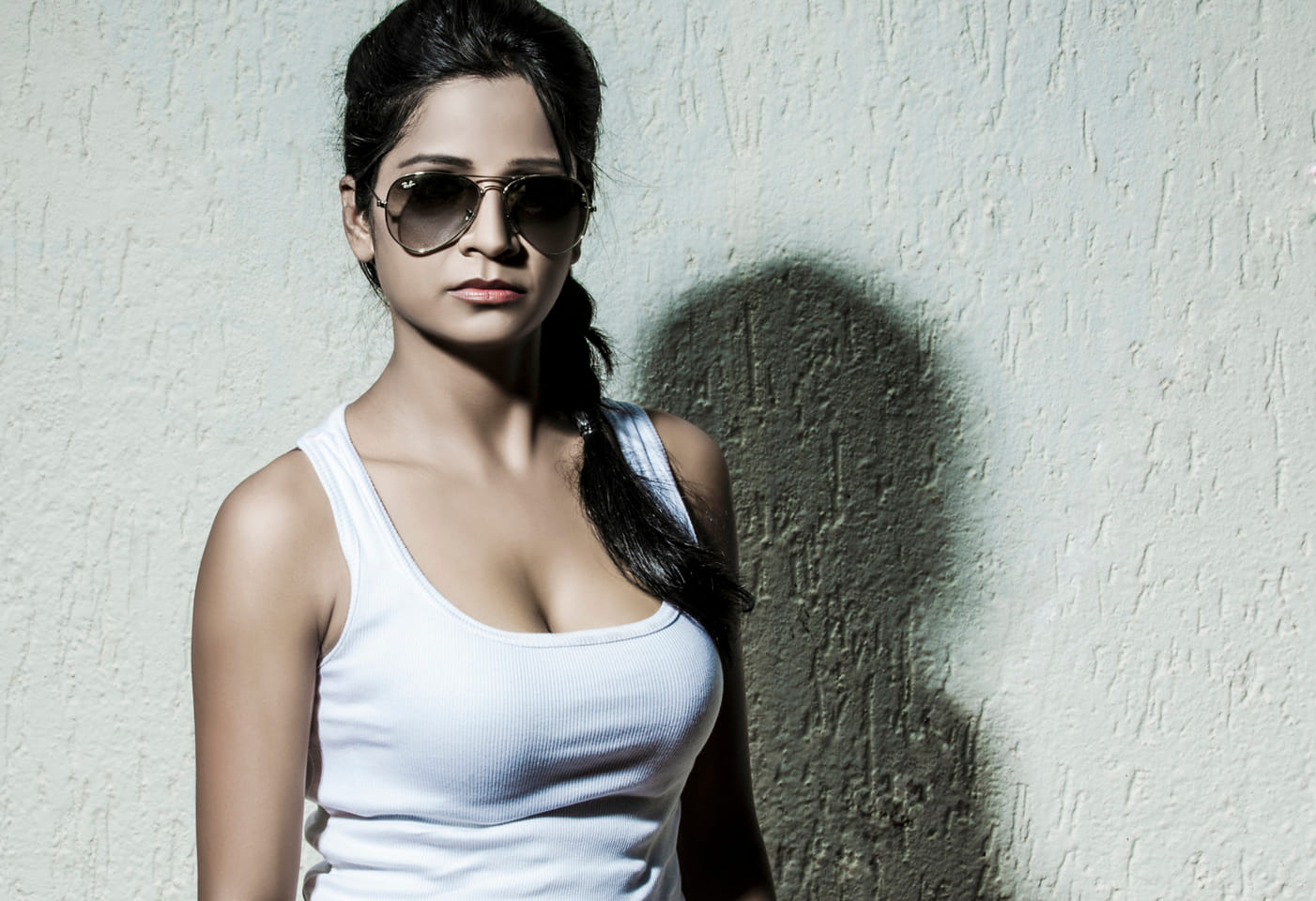 Richa sharma's debut movie will be super model