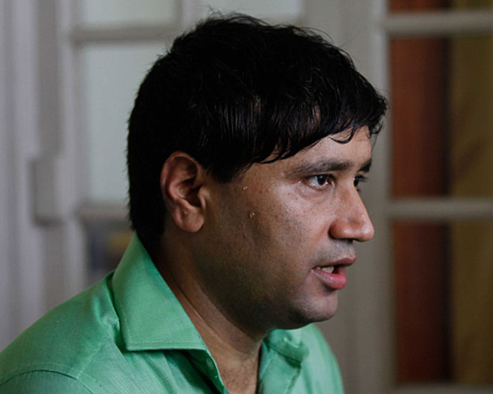 sanjeev chaturvedi is still Unemployed, he does not get work in aiims